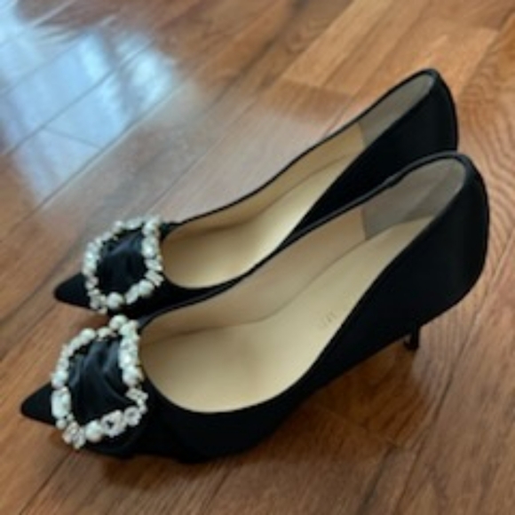 Black Ivanka Trump heels size 7 - Picture 3 of 3